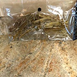 20 Four Prong Drapery Hooks